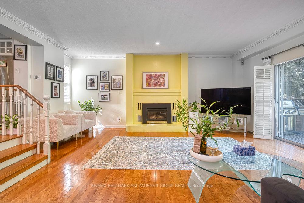 Photo 17 of 185 Durant Avenue, Toronto, East York — HOMEH