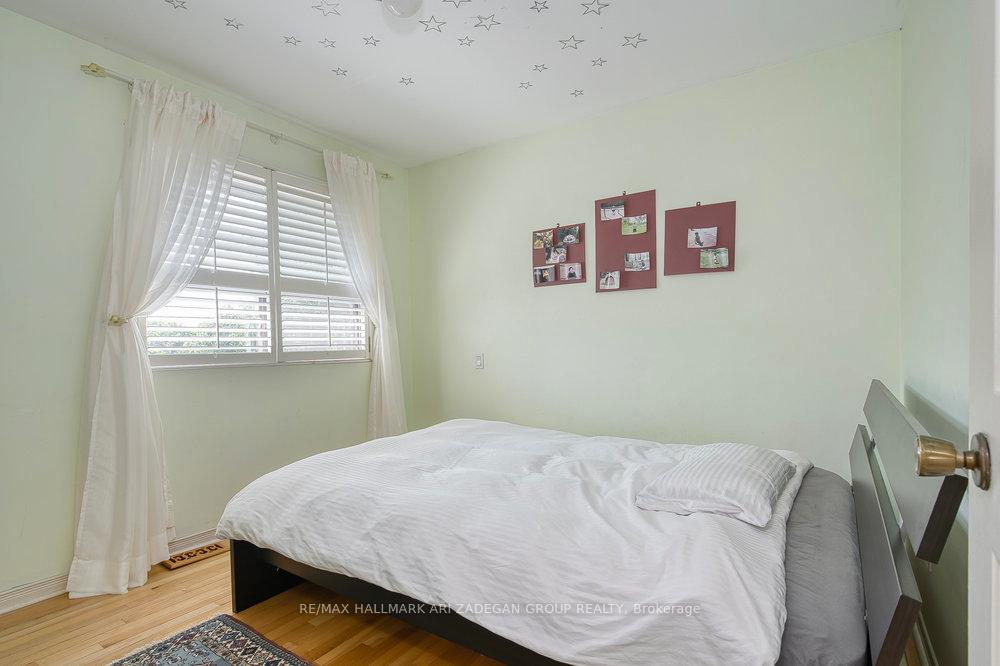 Photo 34 of 185 Durant Avenue, Toronto, East York — HOMEH