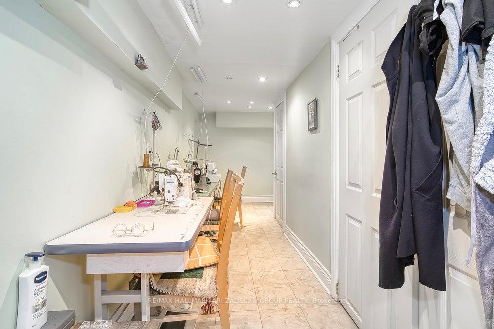 Photo 41 of 185 Durant Avenue, Toronto, East York — HOMEH