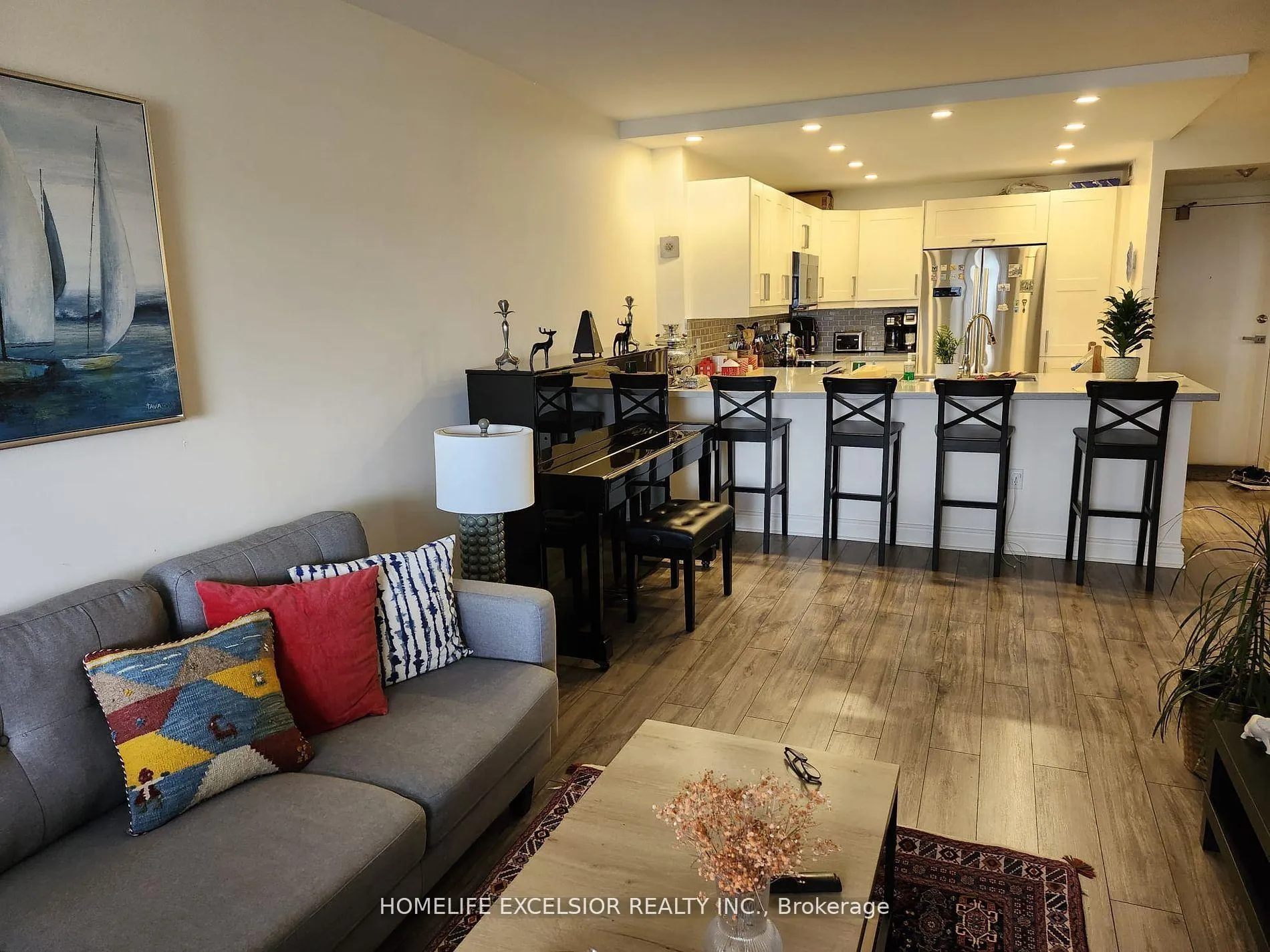 Photo 3 of Unit 1402, 7601 Bathurst Street, Vaughan, Crestwood-Springfarm-Yorkhill — HOMEH