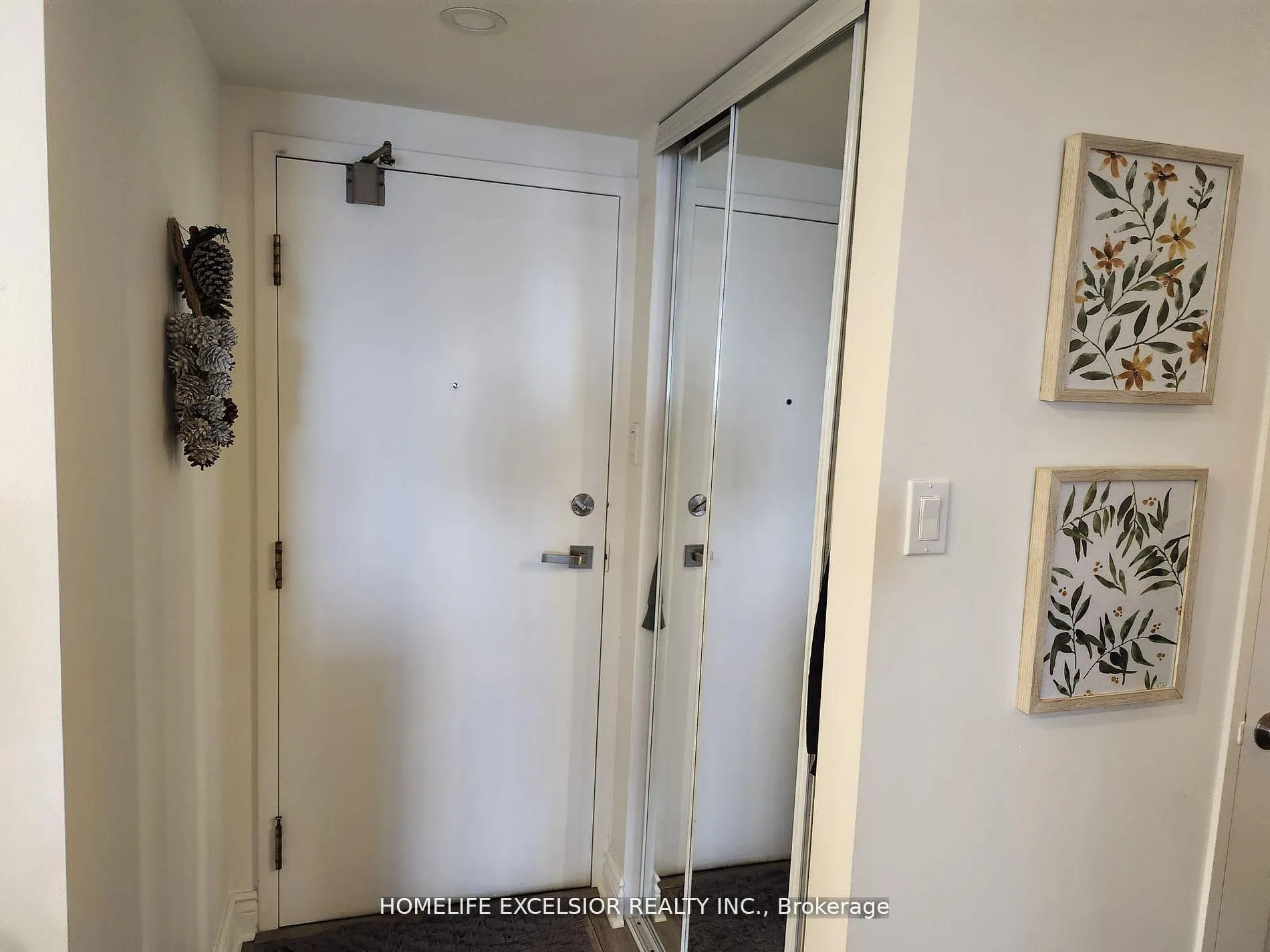 Photo 6 of Unit 1402, 7601 Bathurst Street, Vaughan, Crestwood-Springfarm-Yorkhill — HOMEH