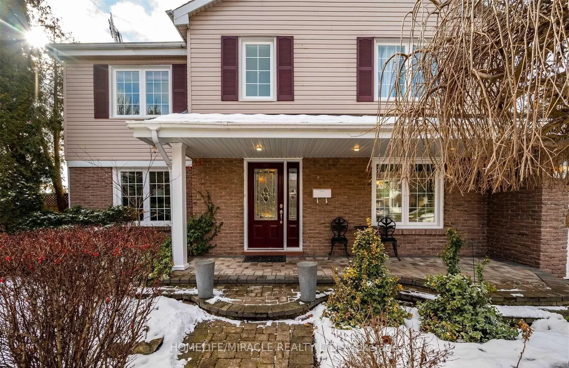 Photo 2 of 2 Cantrill Court, Brampton, Heart Lake West — HOMEH