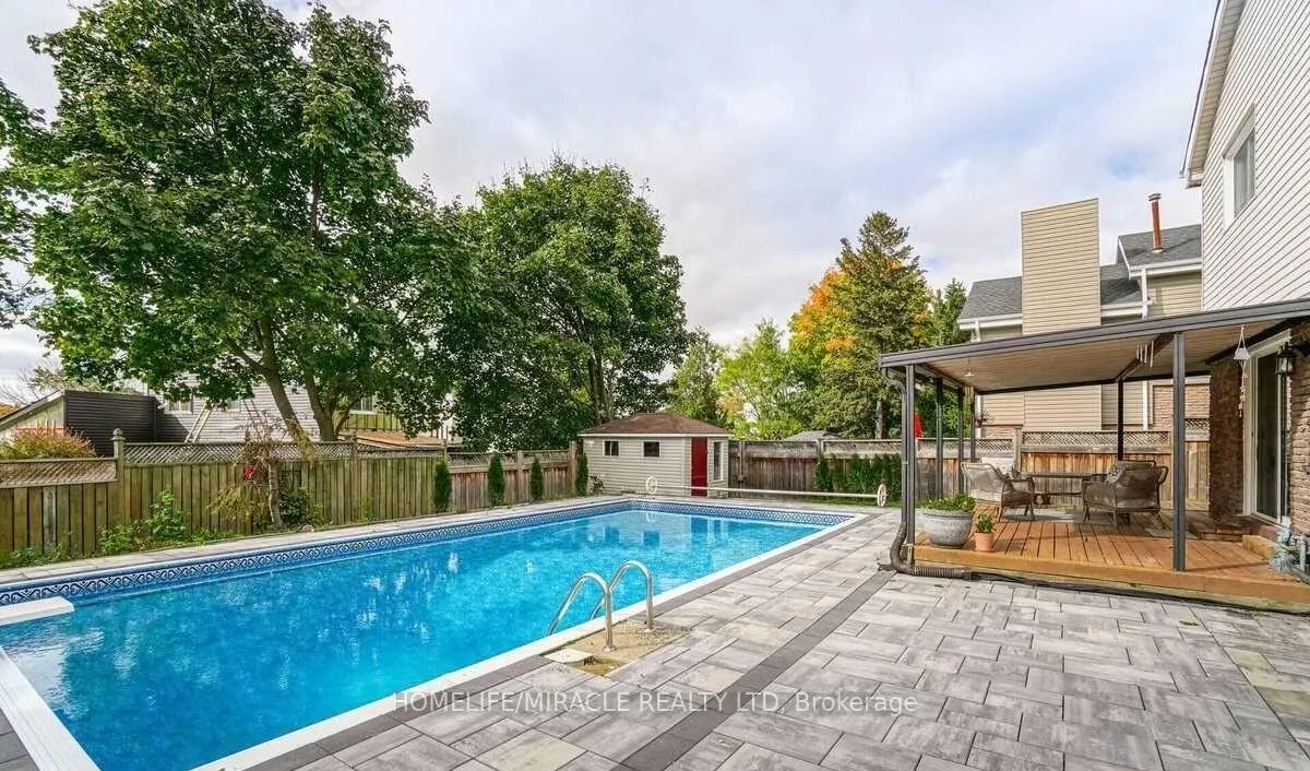 Photo 9 of 2 Cantrill Court, Brampton, Heart Lake West — HOMEH