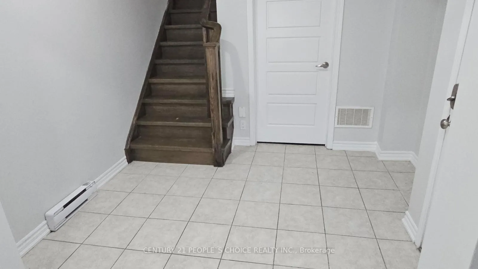 Photo 5 of 111 Glenvista Drive, Kitchener — HOMEH