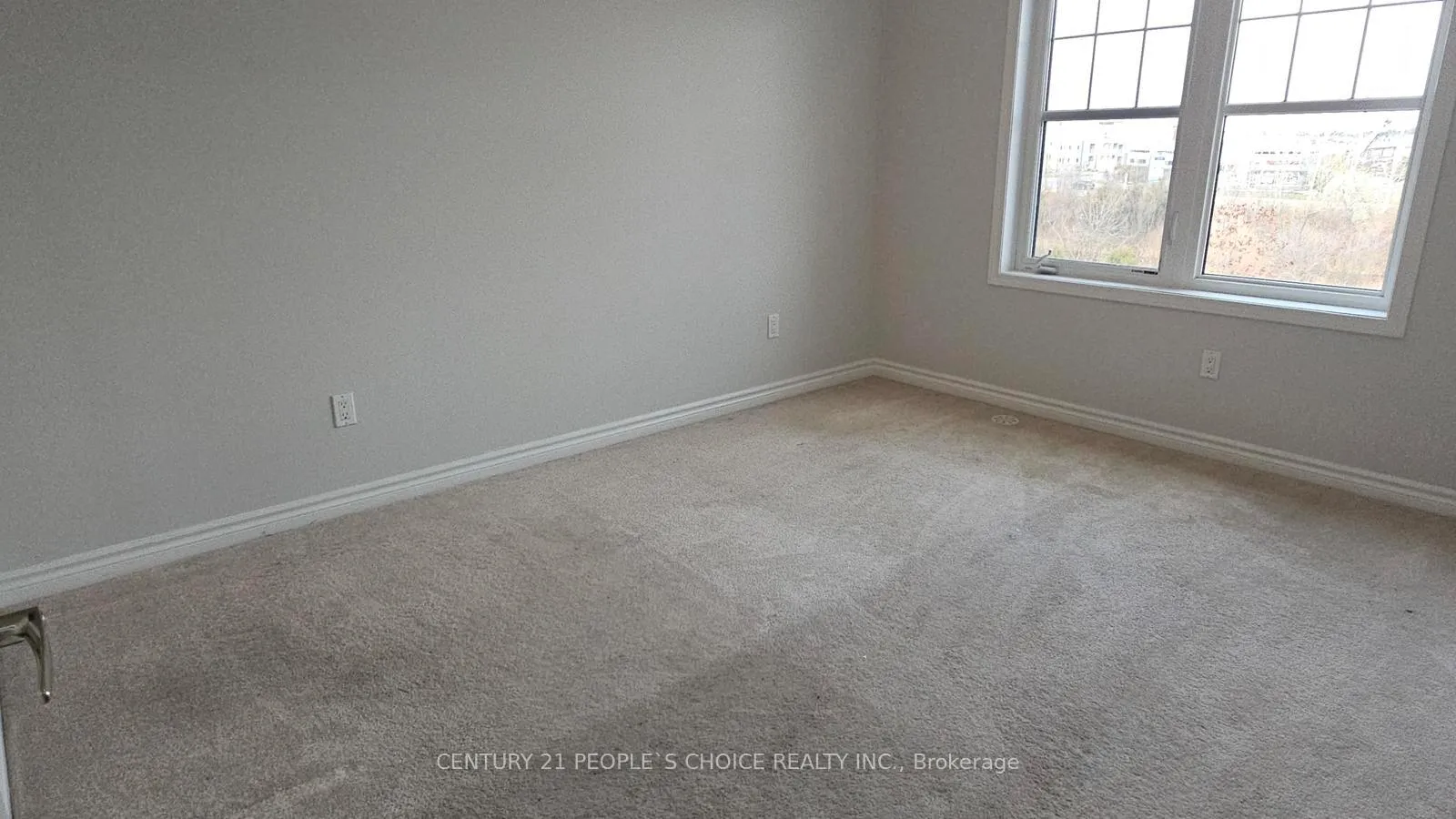 Photo 24 of 111 Glenvista Drive, Kitchener — HOMEH