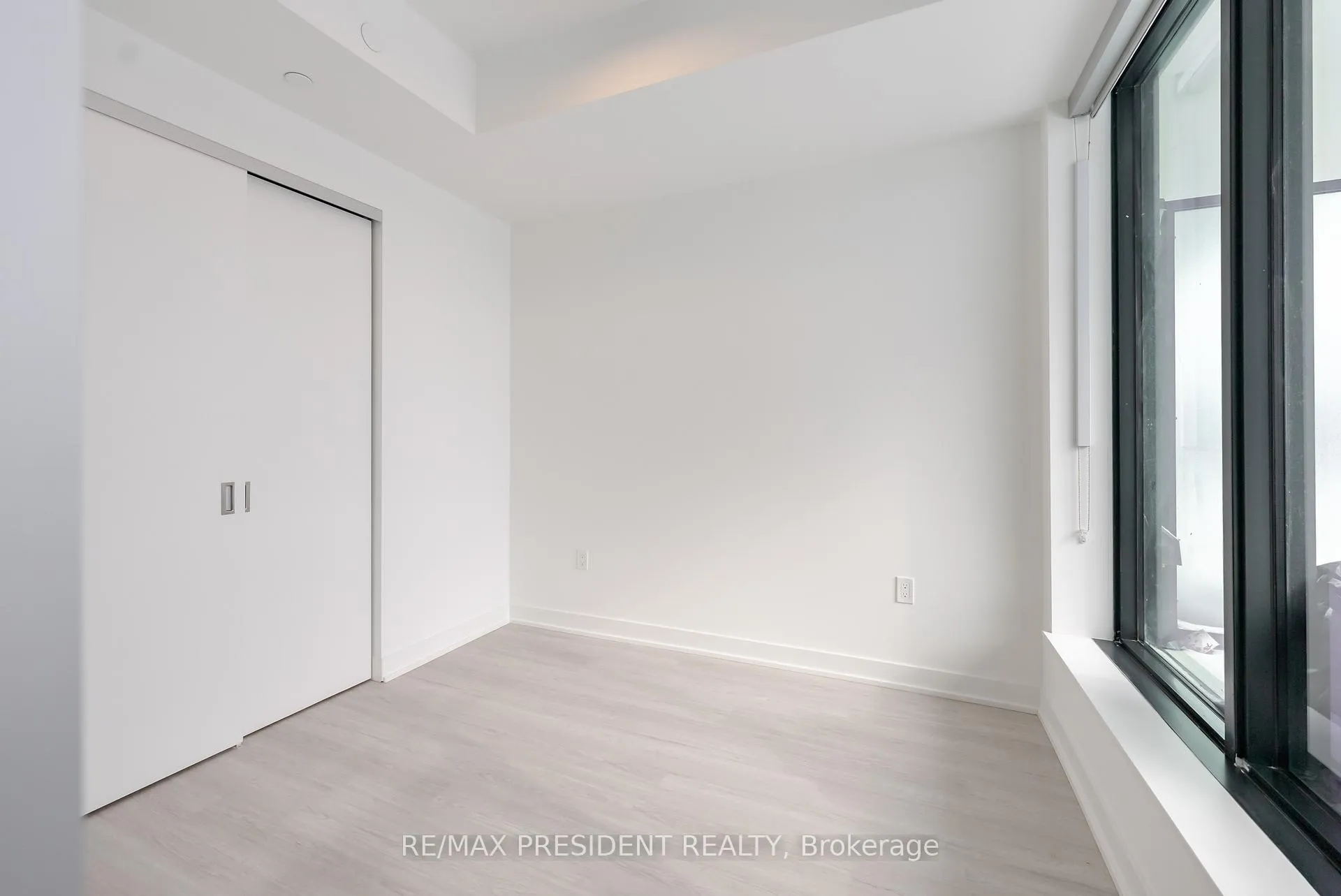 Photo 11 of Unit 904, 284 King Street E, Toronto, Moss Park — HOMEH
