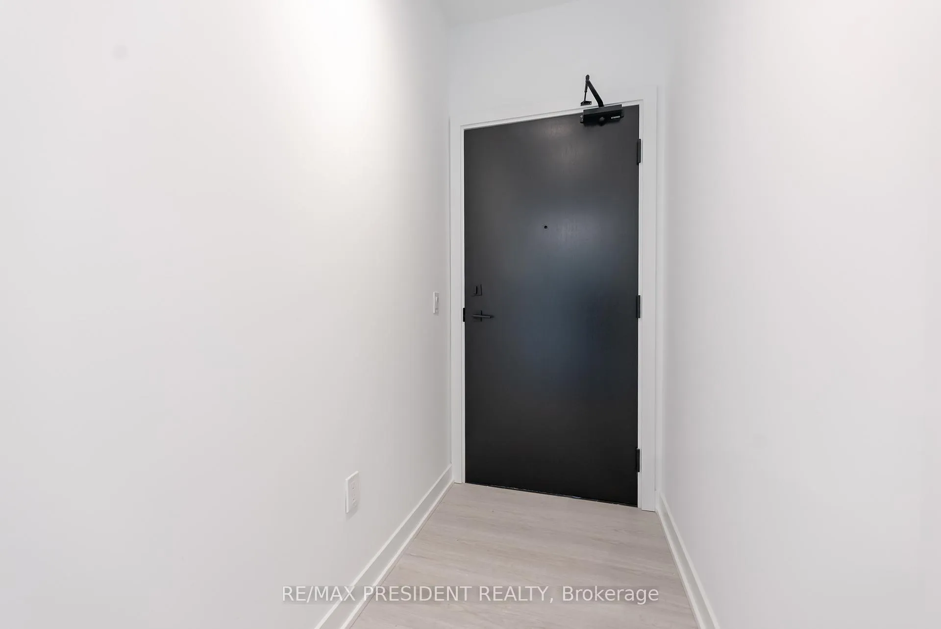 Photo 18 of Unit 904, 284 King Street E, Toronto, Moss Park — HOMEH