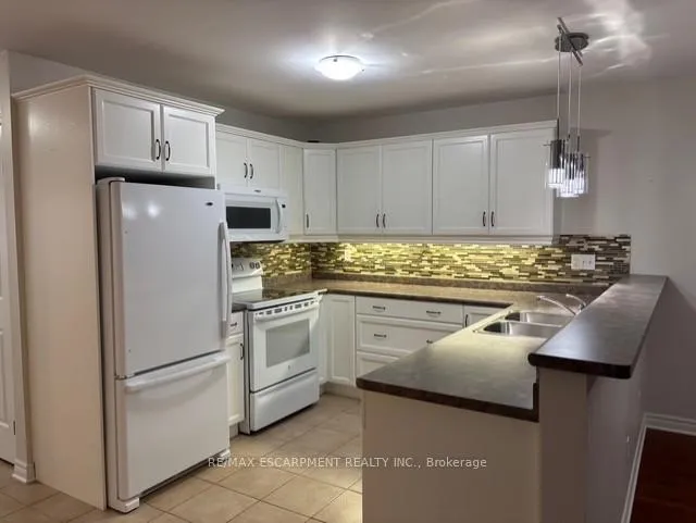 Photo 4 of 4086 Simons Lane, Lincoln, Lincoln-Jordan/Vineland — HOMEH