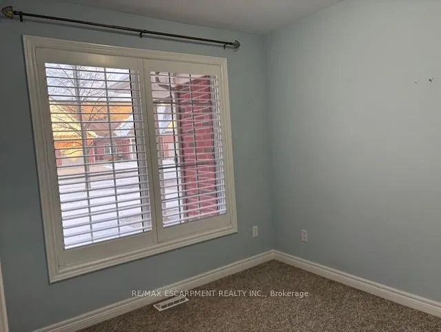 Photo 9 of 4086 Simons Lane, Lincoln, Lincoln-Jordan/Vineland — HOMEH
