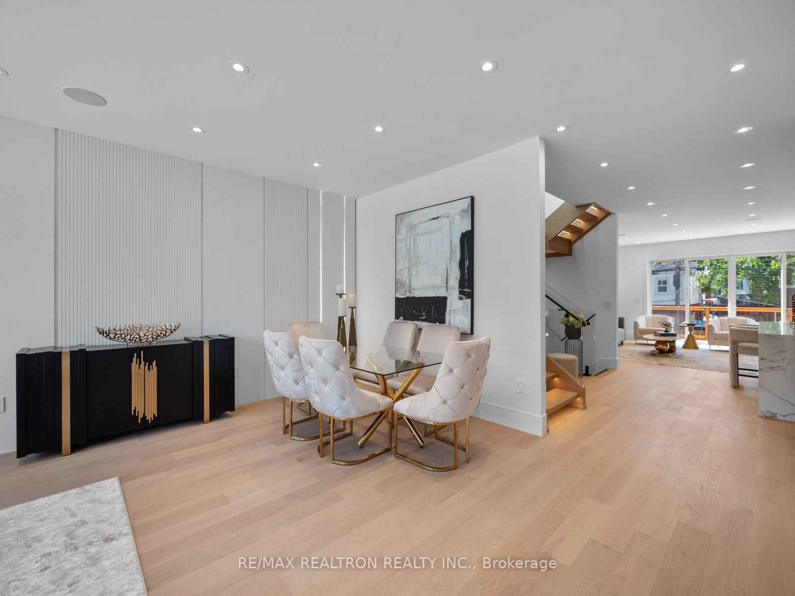 Photo 7 of 60 St Hubert Avenue, Toronto, East York — HOMEH