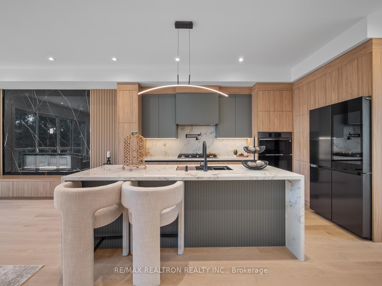 Photo 11 of 60 St Hubert Avenue, Toronto, East York — HOMEH