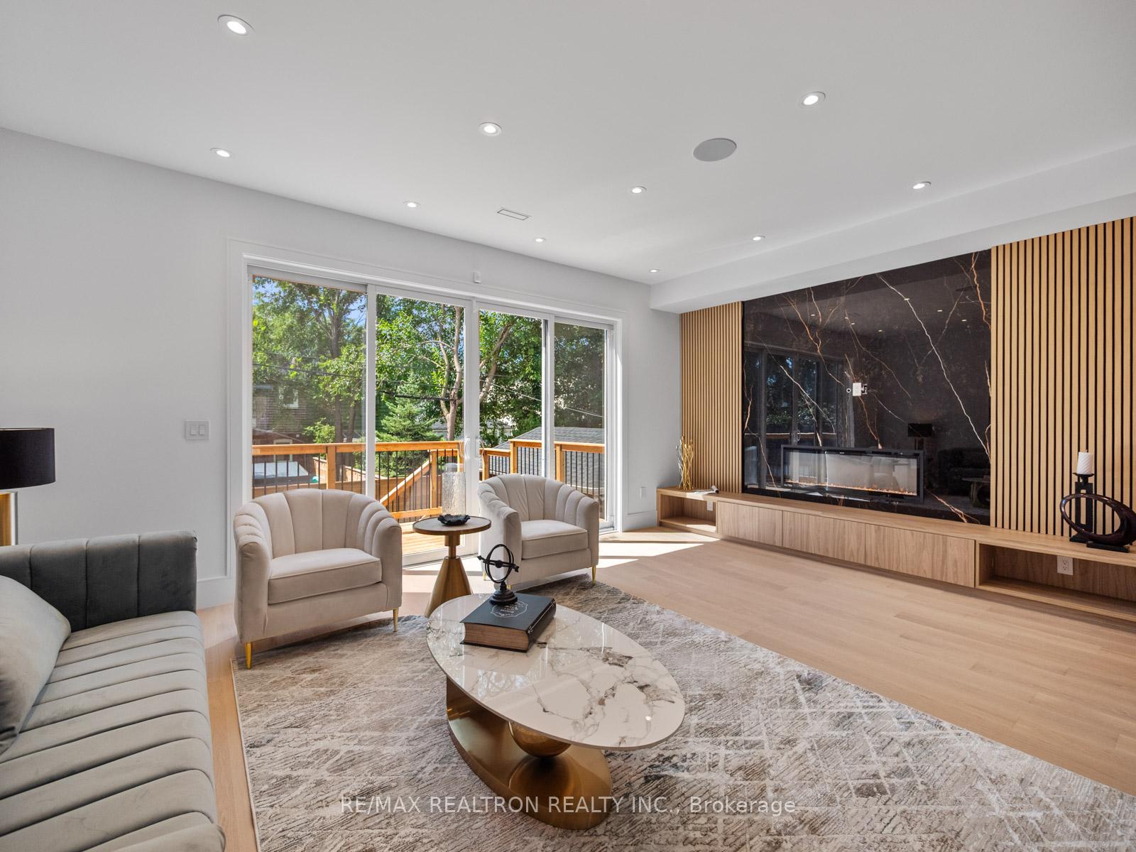 Photo 20 of 60 St Hubert Avenue, Toronto, East York — HOMEH