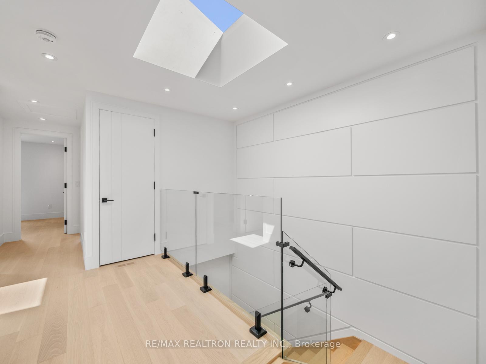 Photo 25 of 60 St Hubert Avenue, Toronto, East York — HOMEH