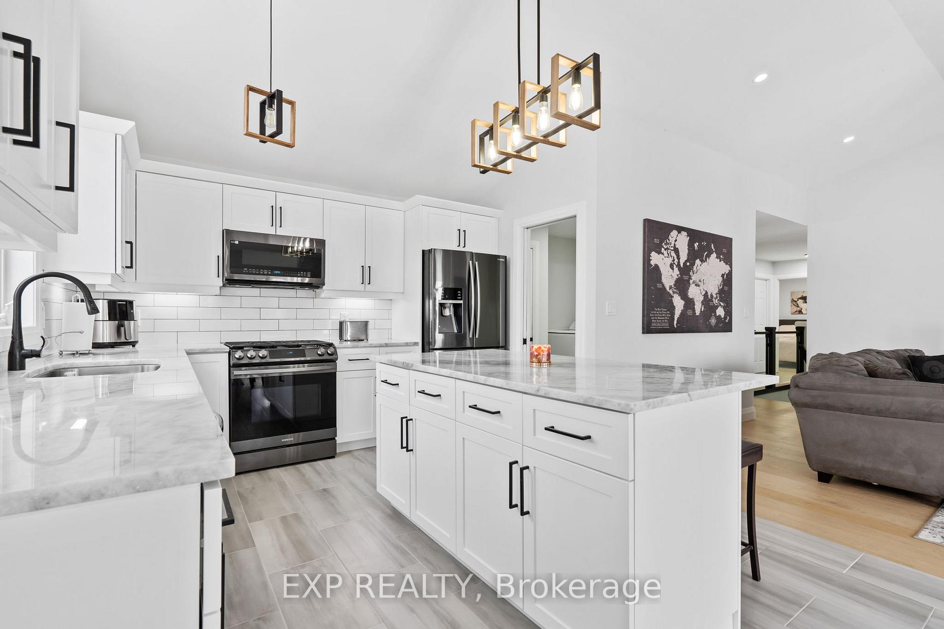 Photo 4 of 15 Amber Drive, Thames Centre, Rural Thames Centre — HOMEH