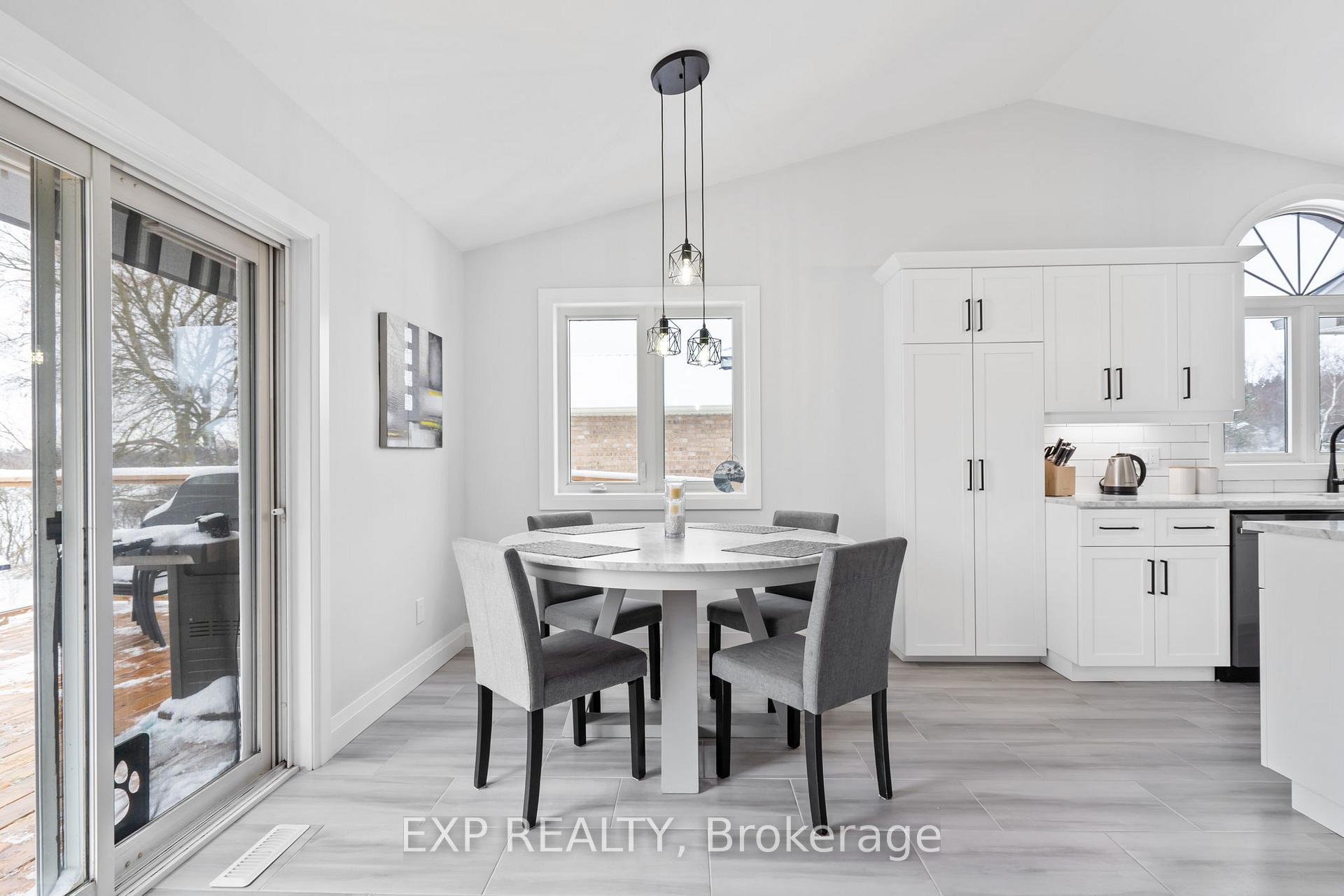 Photo 8 of 15 Amber Drive, Thames Centre, Rural Thames Centre — HOMEH