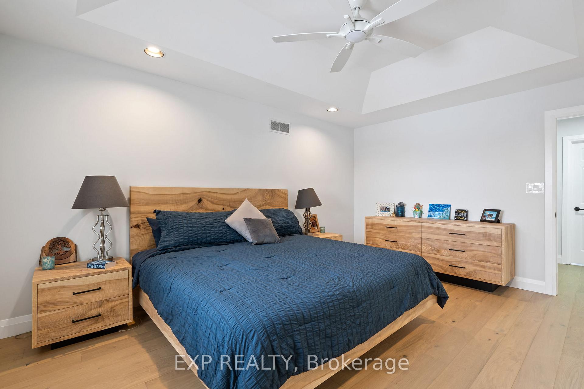 Photo 17 of 15 Amber Drive, Thames Centre, Rural Thames Centre — HOMEH