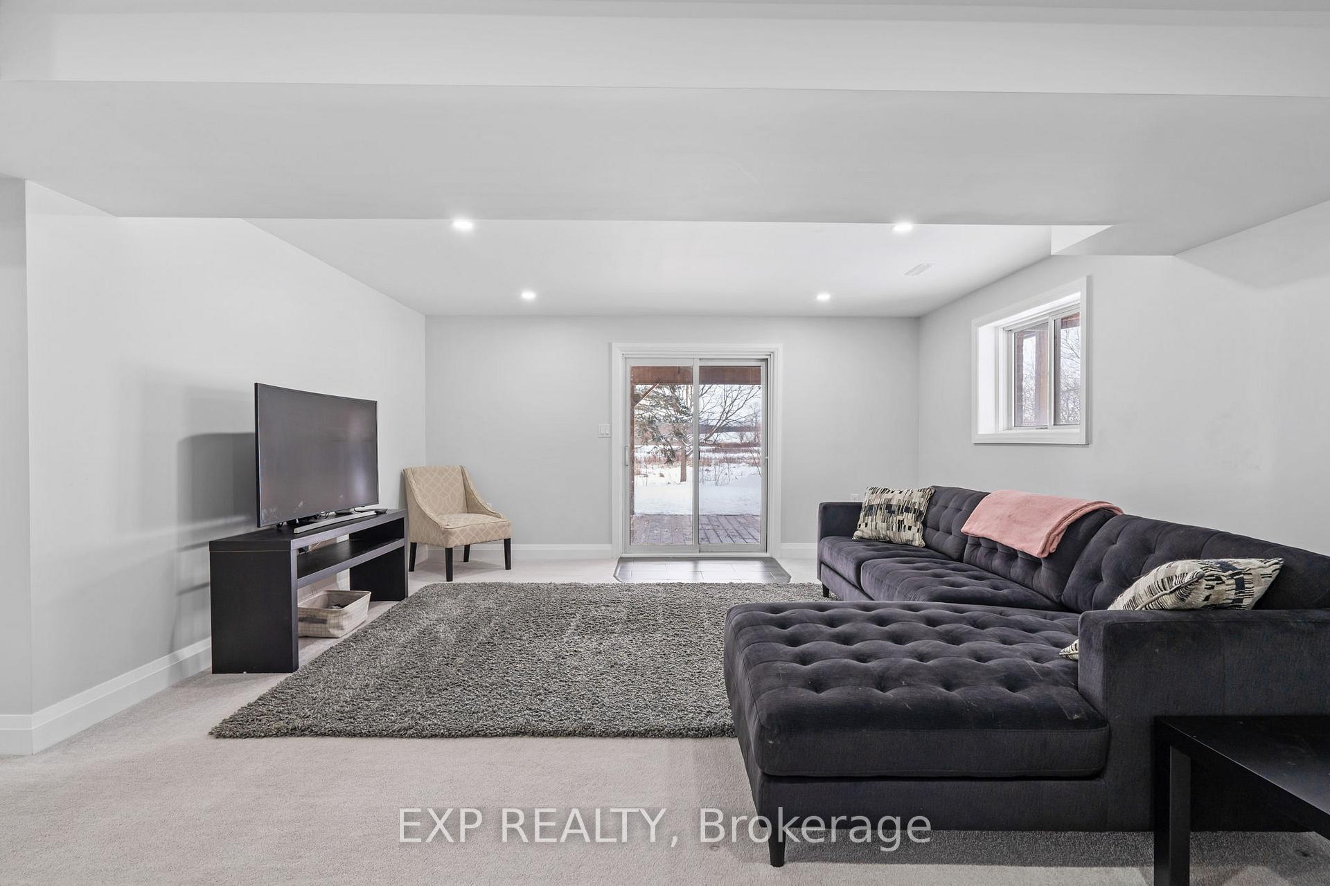 Photo 24 of 15 Amber Drive, Thames Centre, Rural Thames Centre — HOMEH
