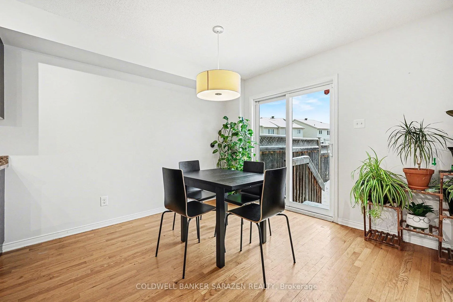Photo 7 of 157 Lokoya Street, Ottawa, Kanata - Emerald Meadows/Trailwest — HOMEH