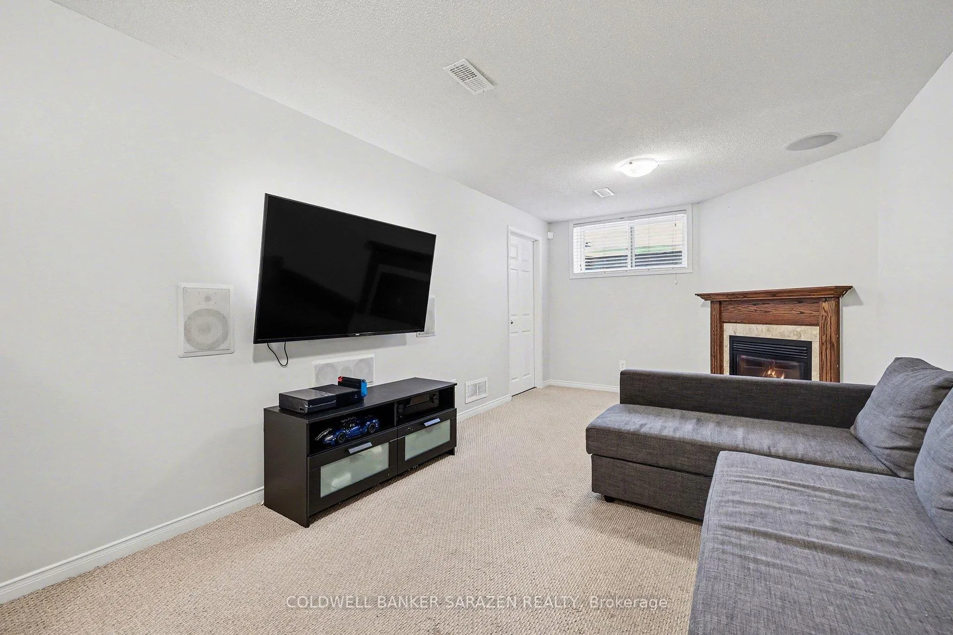 Photo 13 of 157 Lokoya Street, Ottawa, Kanata - Emerald Meadows/Trailwest — HOMEH