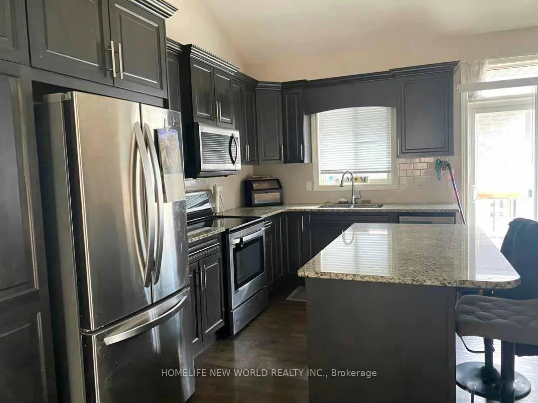 Photo 5 of 20 Kempton Avenue, Belleville, Thurlow Ward — HOMEH