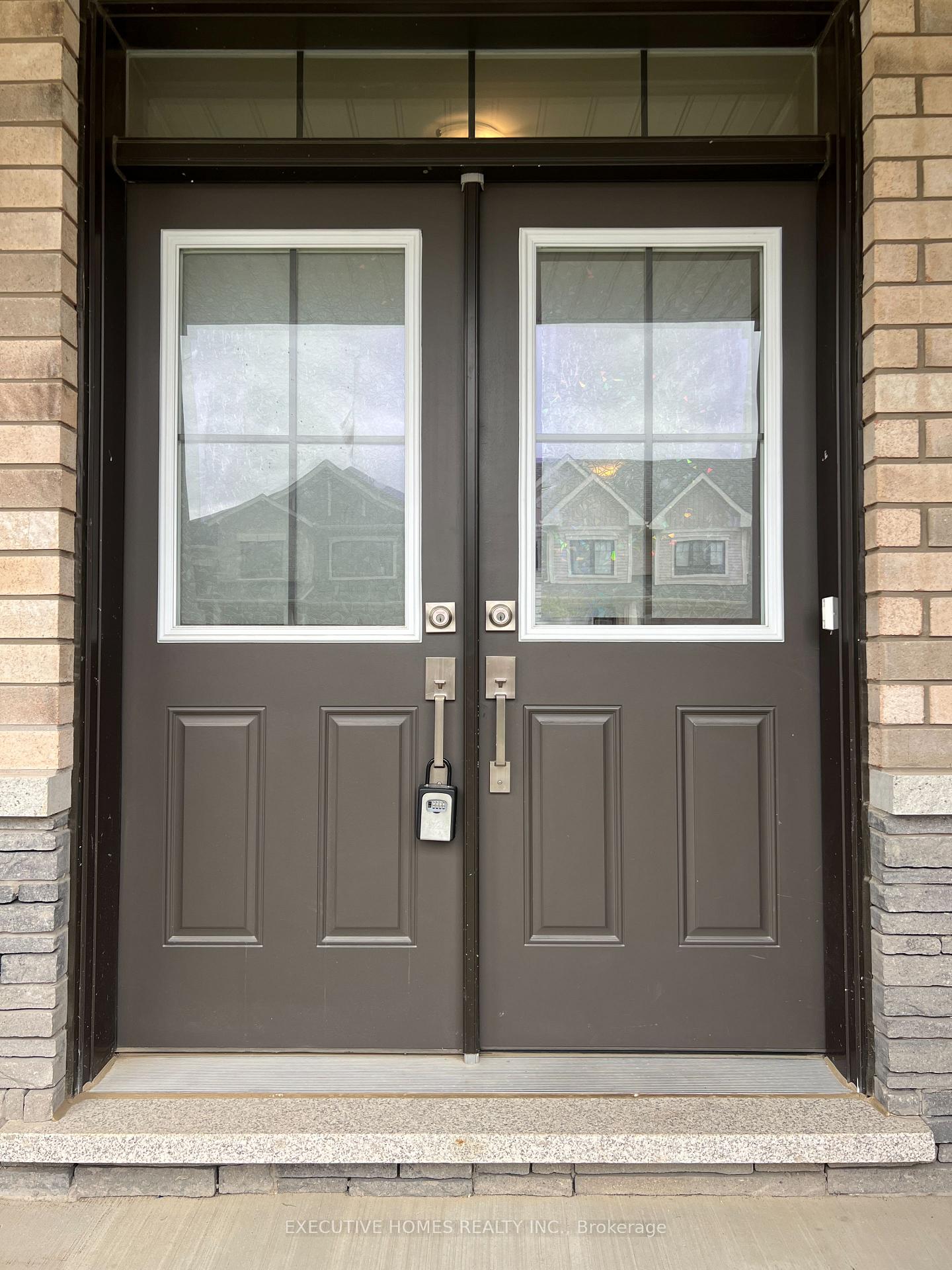 Photo 2 of 89 Sunflower Crescent, Thorold, Hurricane/Merrittville — HOMEH
