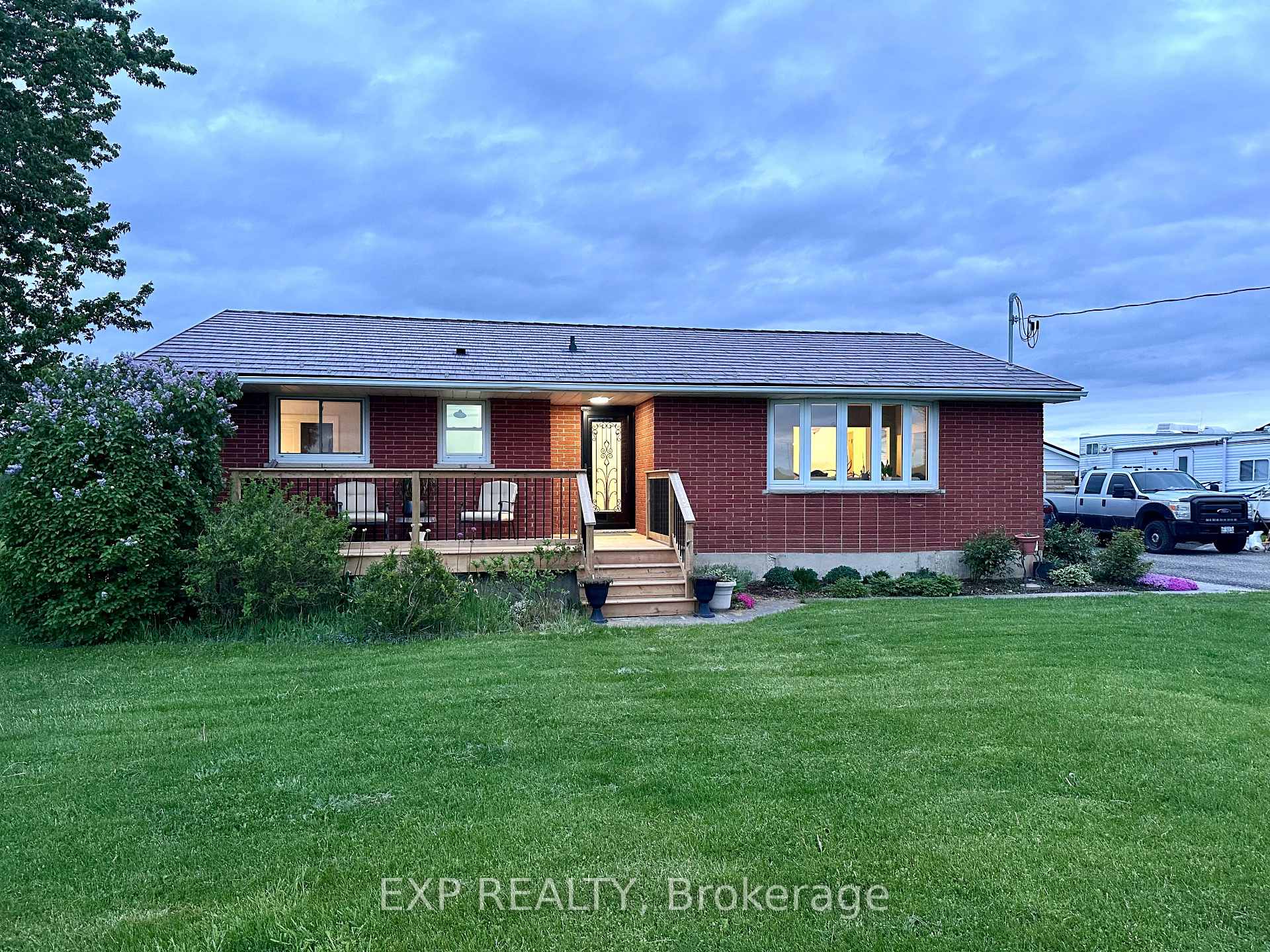 Photo 1 of 9235 Hickory Drive, Strathroy-Caradoc, Rural Strathroy-Caradoc — HOMEH