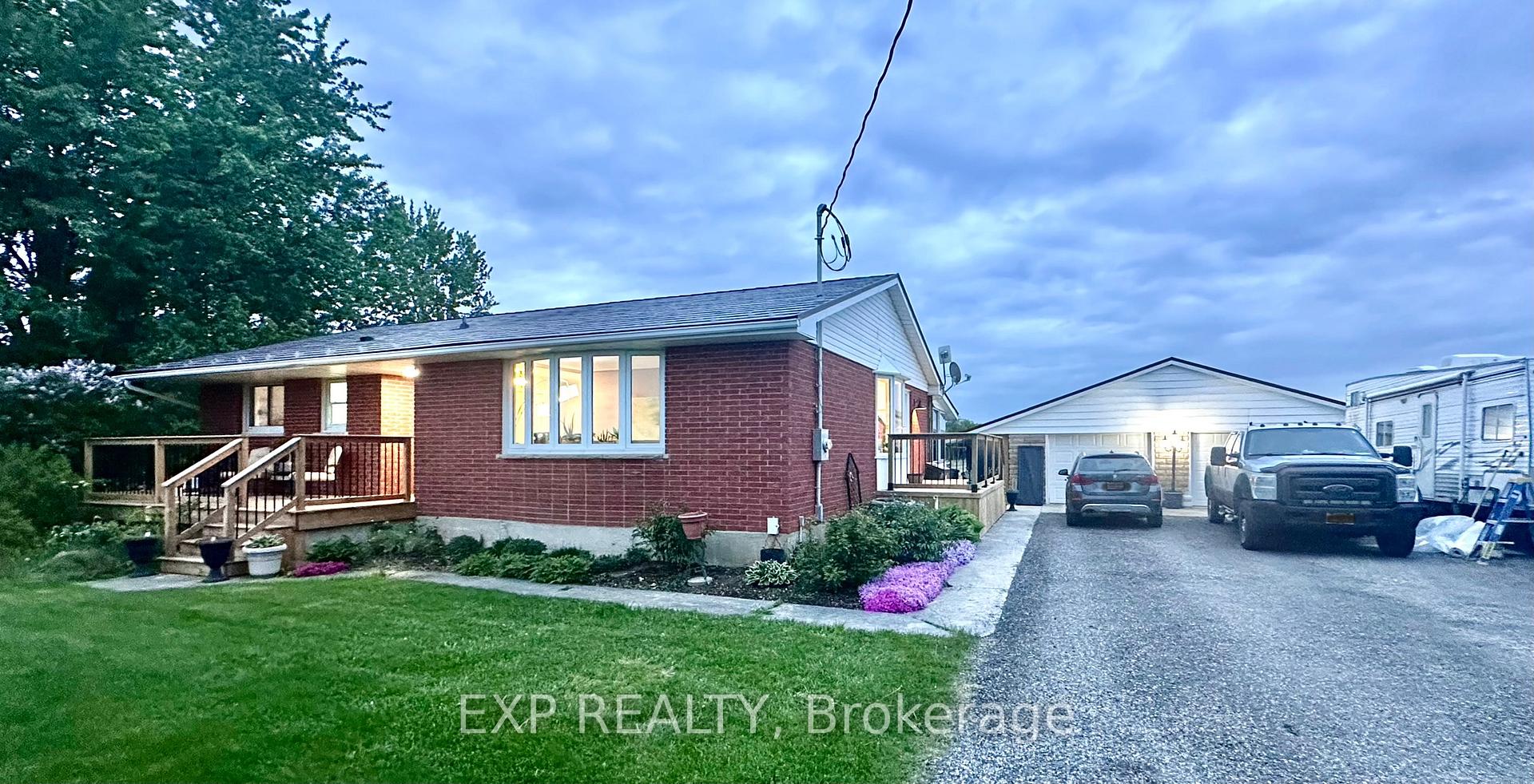 Photo 3 of 9235 Hickory Drive, Strathroy-Caradoc, Rural Strathroy-Caradoc — HOMEH