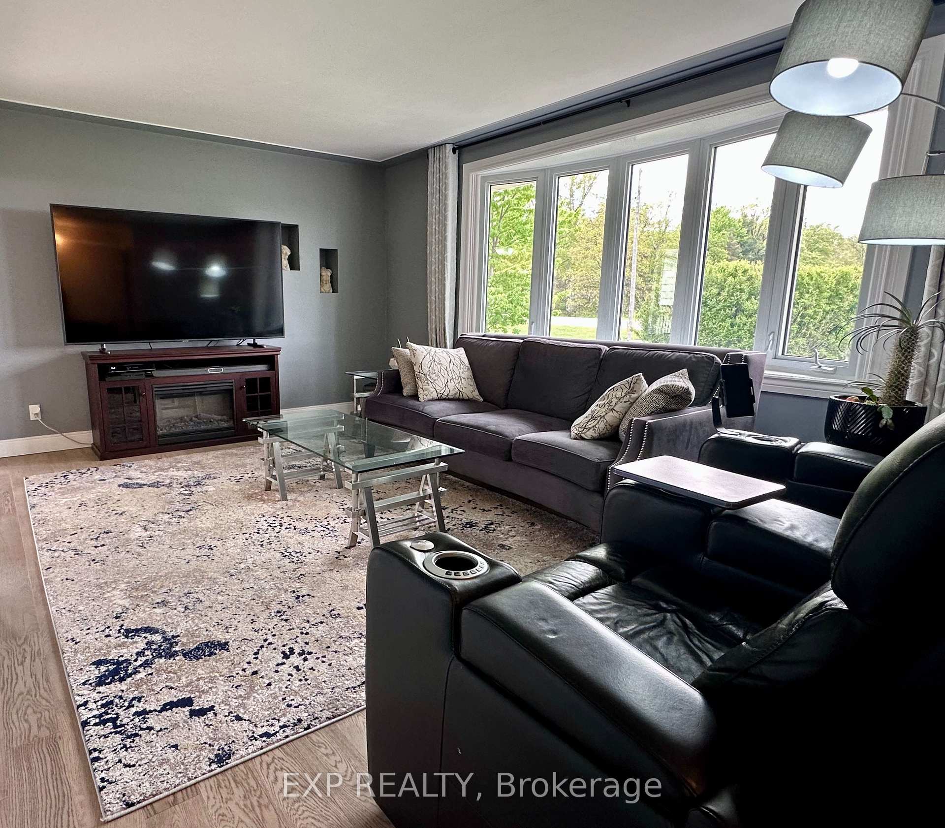 Photo 12 of 9235 Hickory Drive, Strathroy-Caradoc, Rural Strathroy-Caradoc — HOMEH