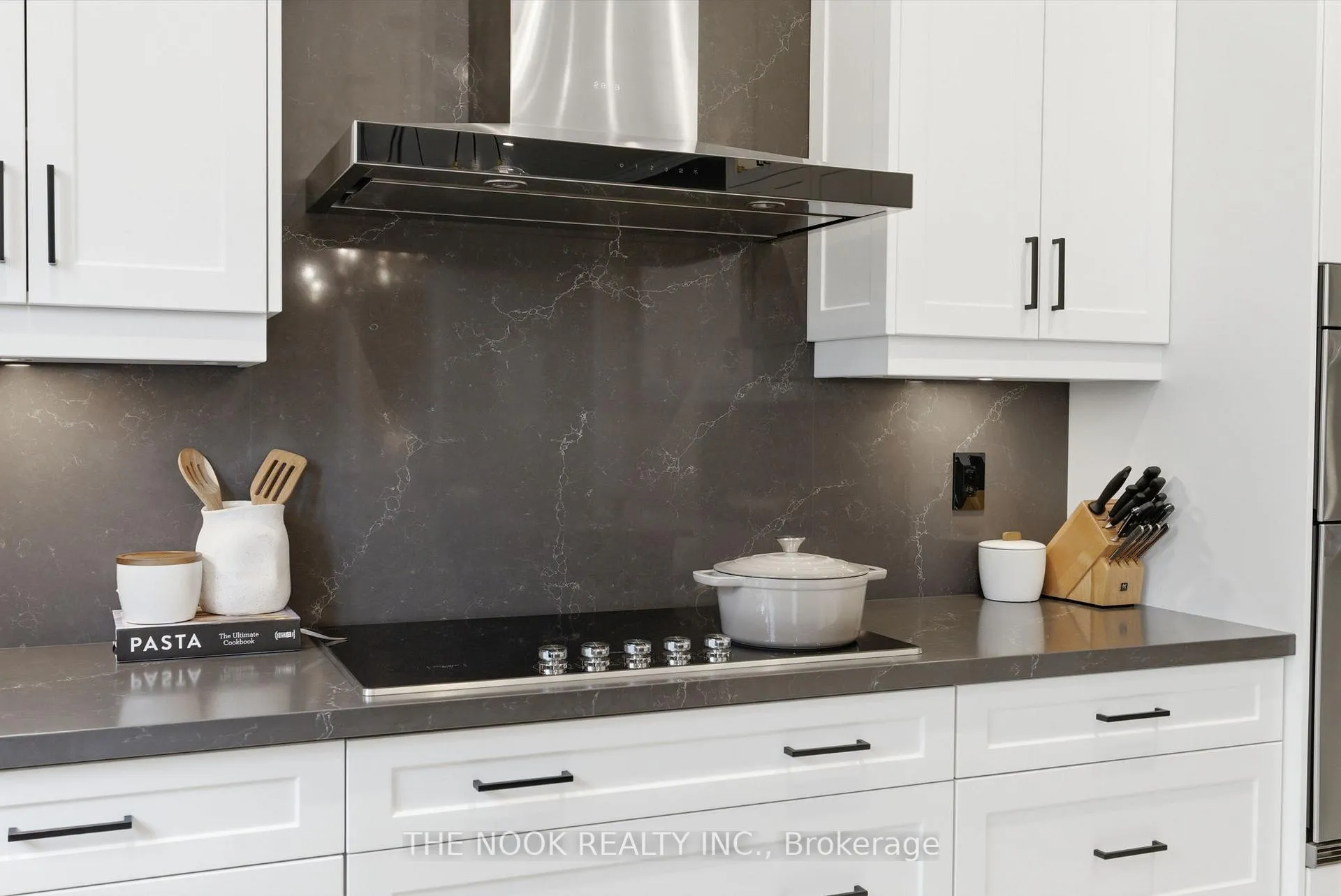 Photo 15 of 113 Feint Drive, Ajax, Northwest Ajax — HOMEH