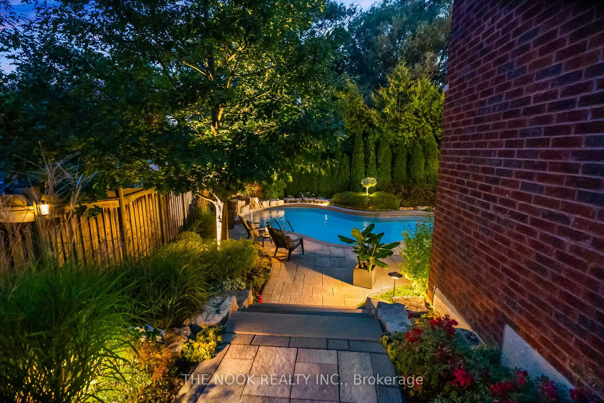 Photo 44 of 113 Feint Drive, Ajax, Northwest Ajax — HOMEH