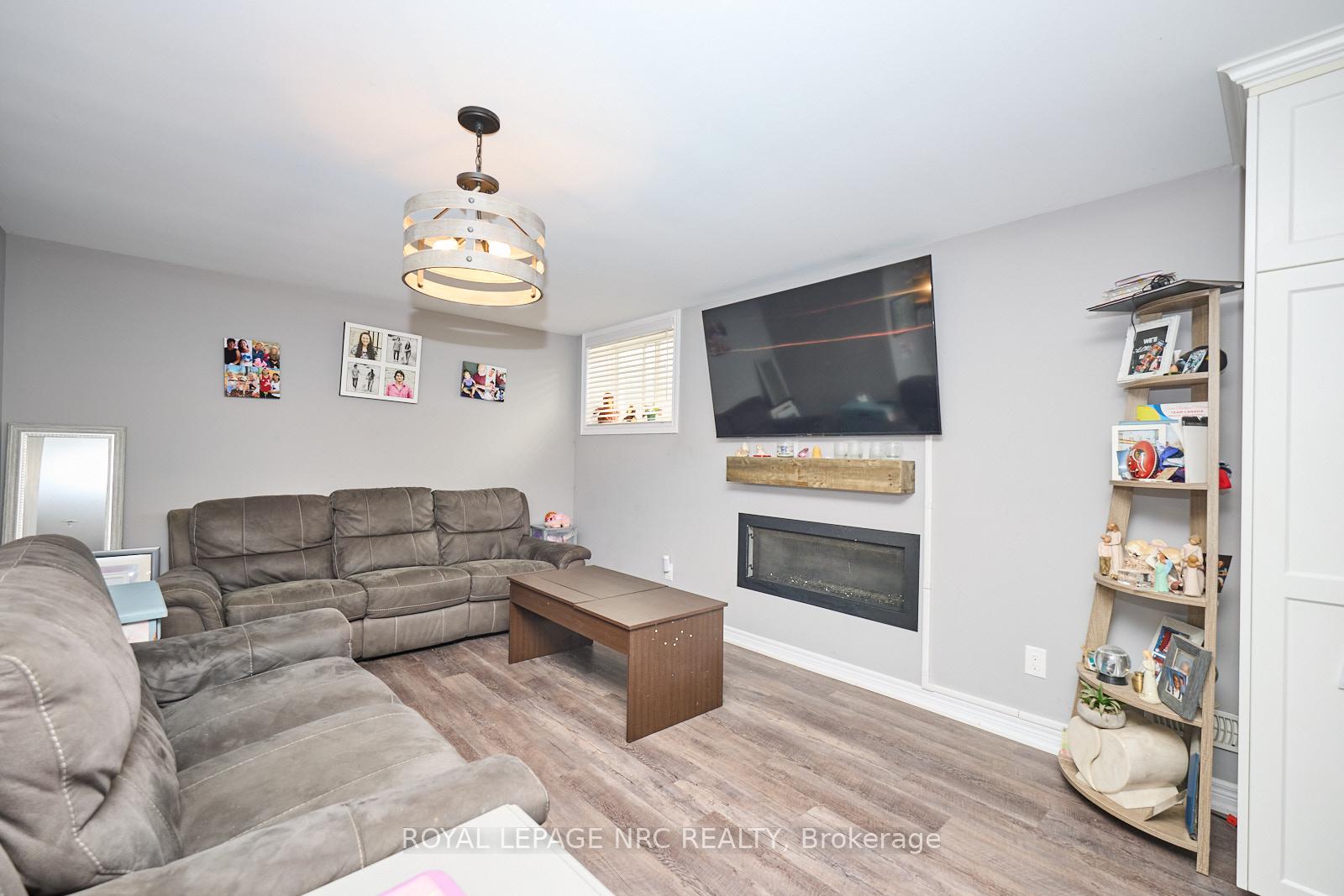Photo 32 of 14 Lamb Crescent, Thorold, Hurricane/Merrittville — HOMEH