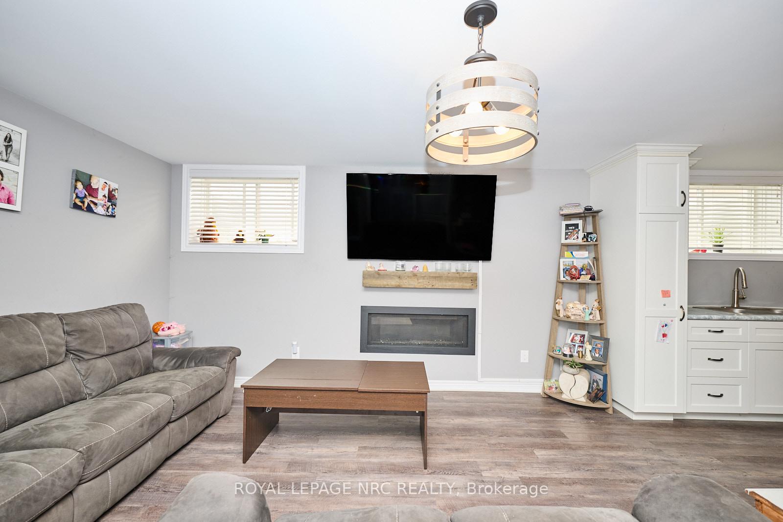 Photo 33 of 14 Lamb Crescent, Thorold, Hurricane/Merrittville — HOMEH