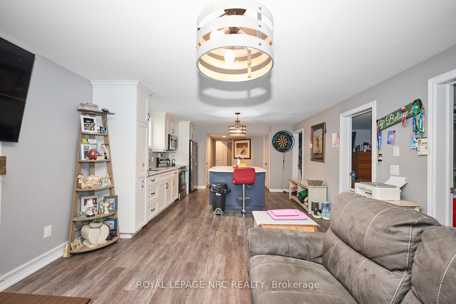 Photo 37 of 14 Lamb Crescent, Thorold, Hurricane/Merrittville — HOMEH