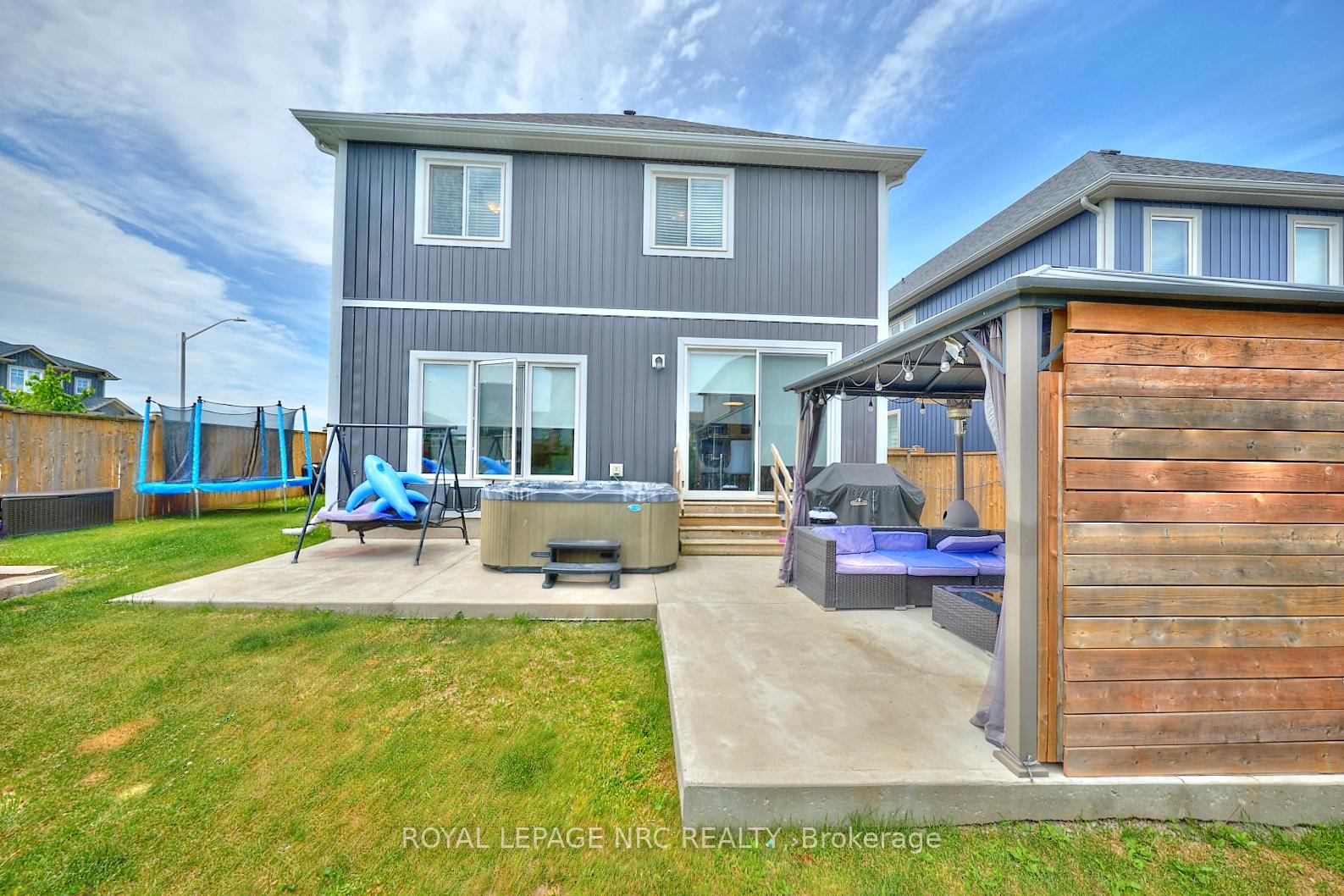 Photo 43 of 14 Lamb Crescent, Thorold, Hurricane/Merrittville — HOMEH