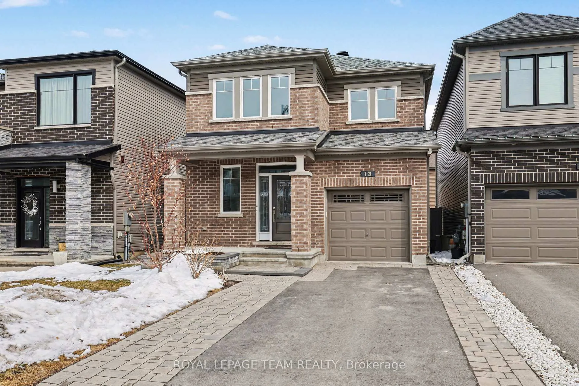 Photo 3 of 13 Allan Moore Place, Ottawa, Stittsville (North) — HOMEH