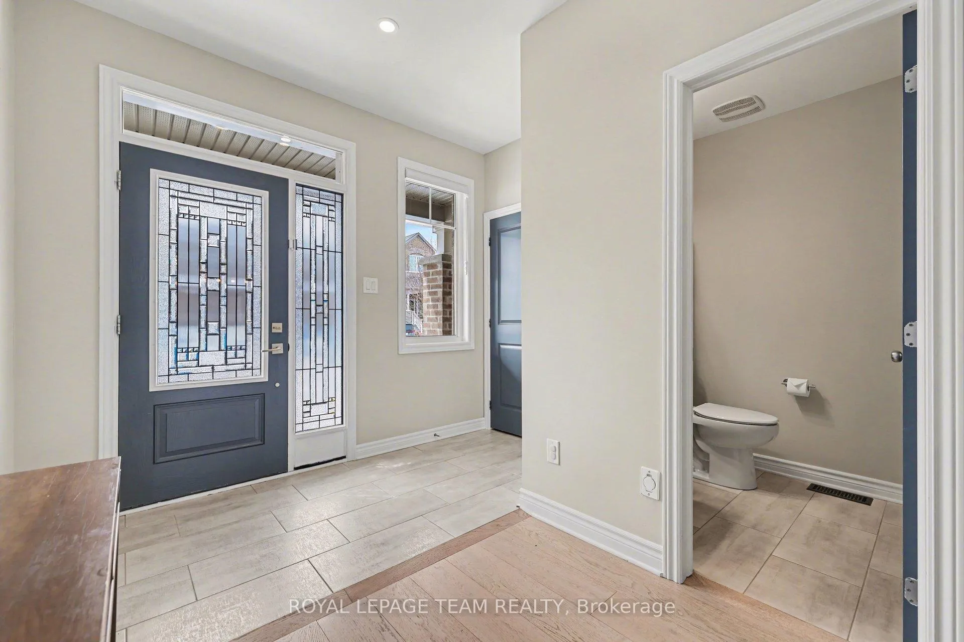 Photo 5 of 13 Allan Moore Place, Ottawa, Stittsville (North) — HOMEH