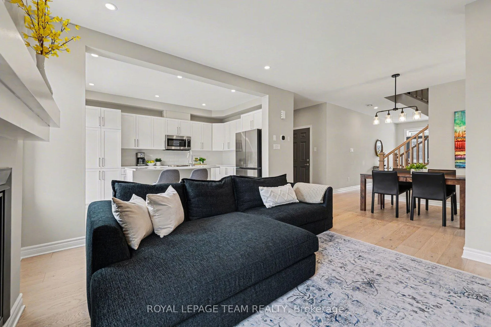 Photo 8 of 13 Allan Moore Place, Ottawa, Stittsville (North) — HOMEH