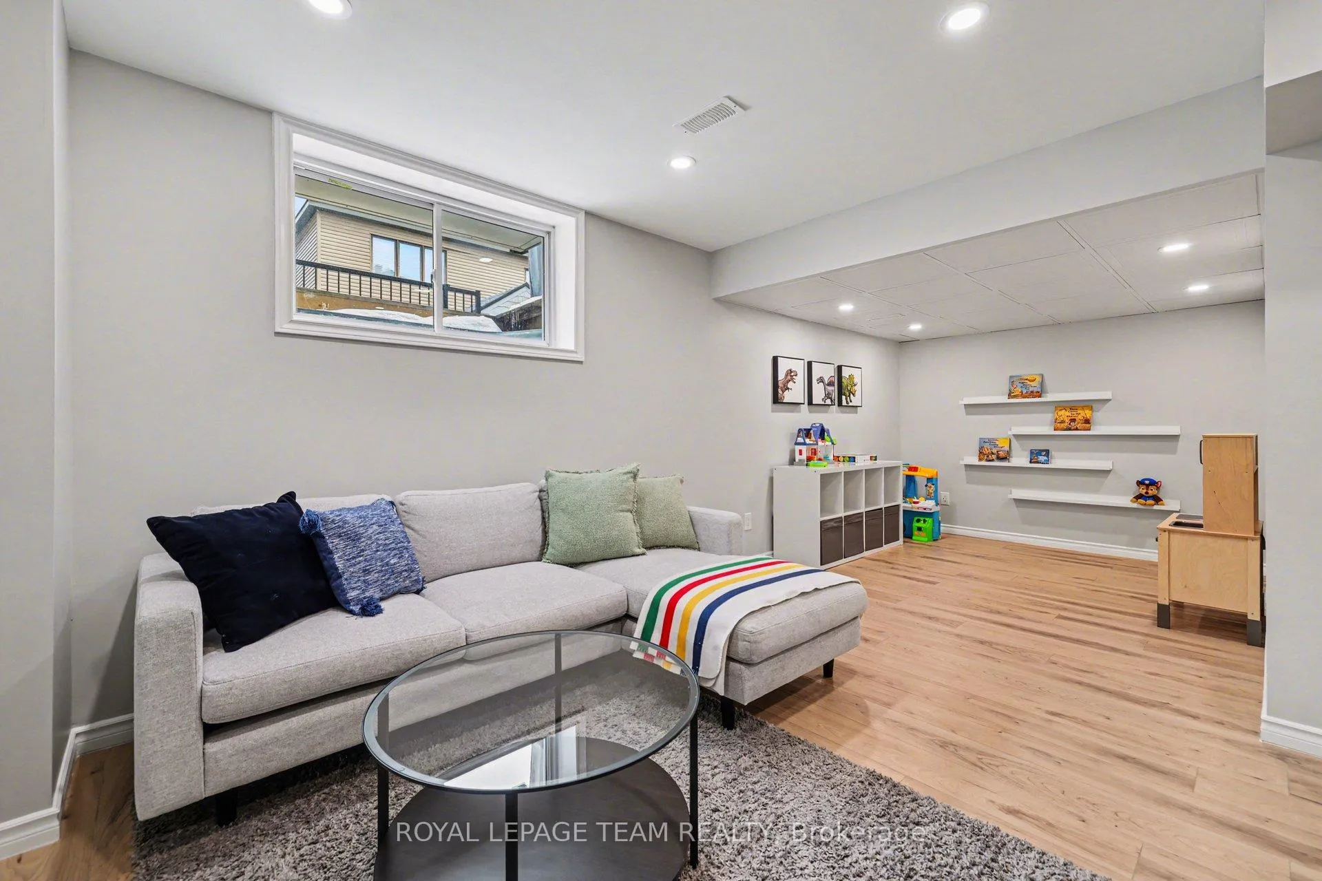 Photo 27 of 13 Allan Moore Place, Ottawa, Stittsville (North) — HOMEH