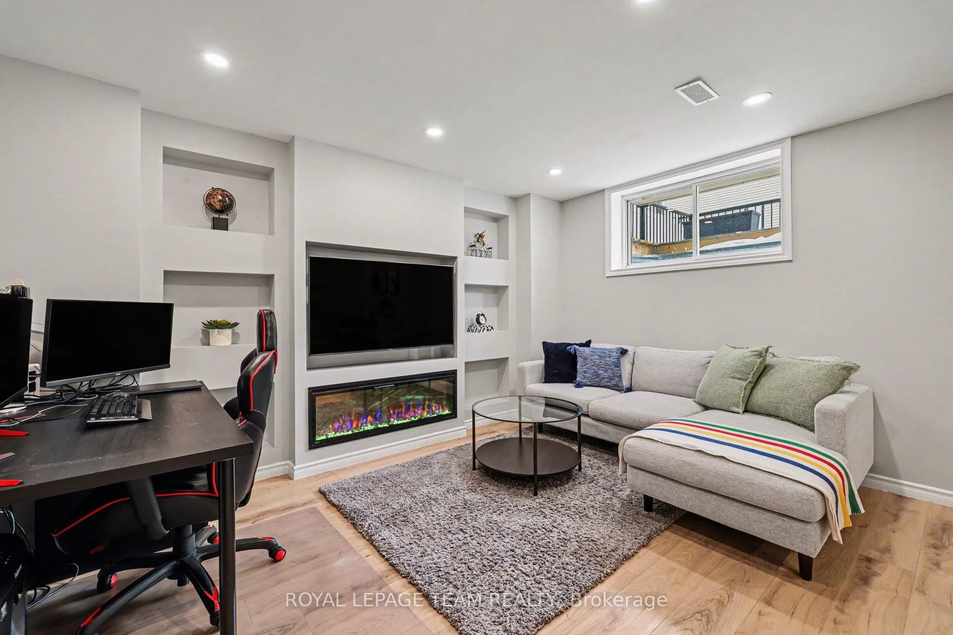 Photo 28 of 13 Allan Moore Place, Ottawa, Stittsville (North) — HOMEH