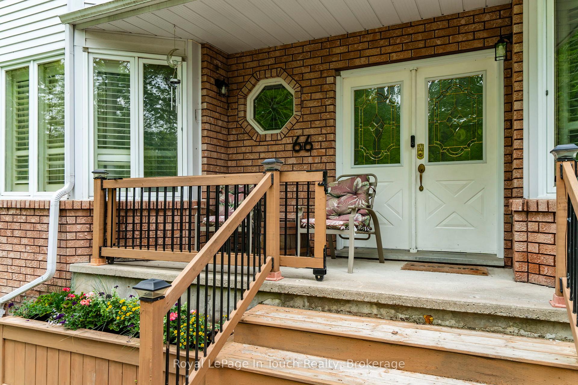 Photo 6 of 66 Joliet Crescent, Tiny, Rural Tiny — HOMEH