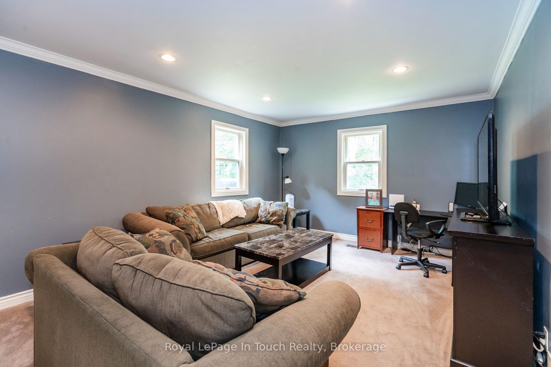 Photo 23 of 66 Joliet Crescent, Tiny, Rural Tiny — HOMEH