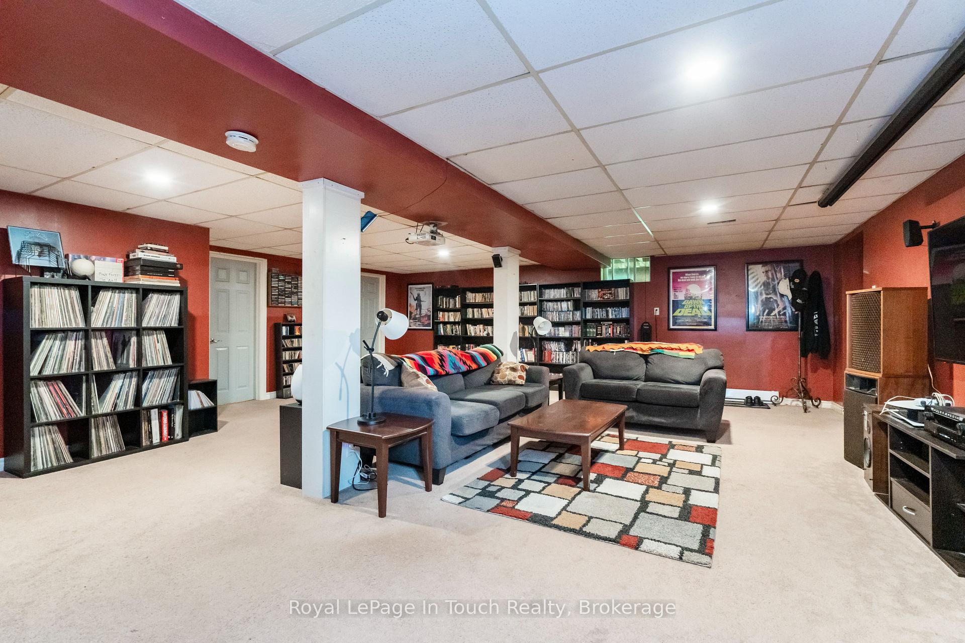Photo 34 of 66 Joliet Crescent, Tiny, Rural Tiny — HOMEH