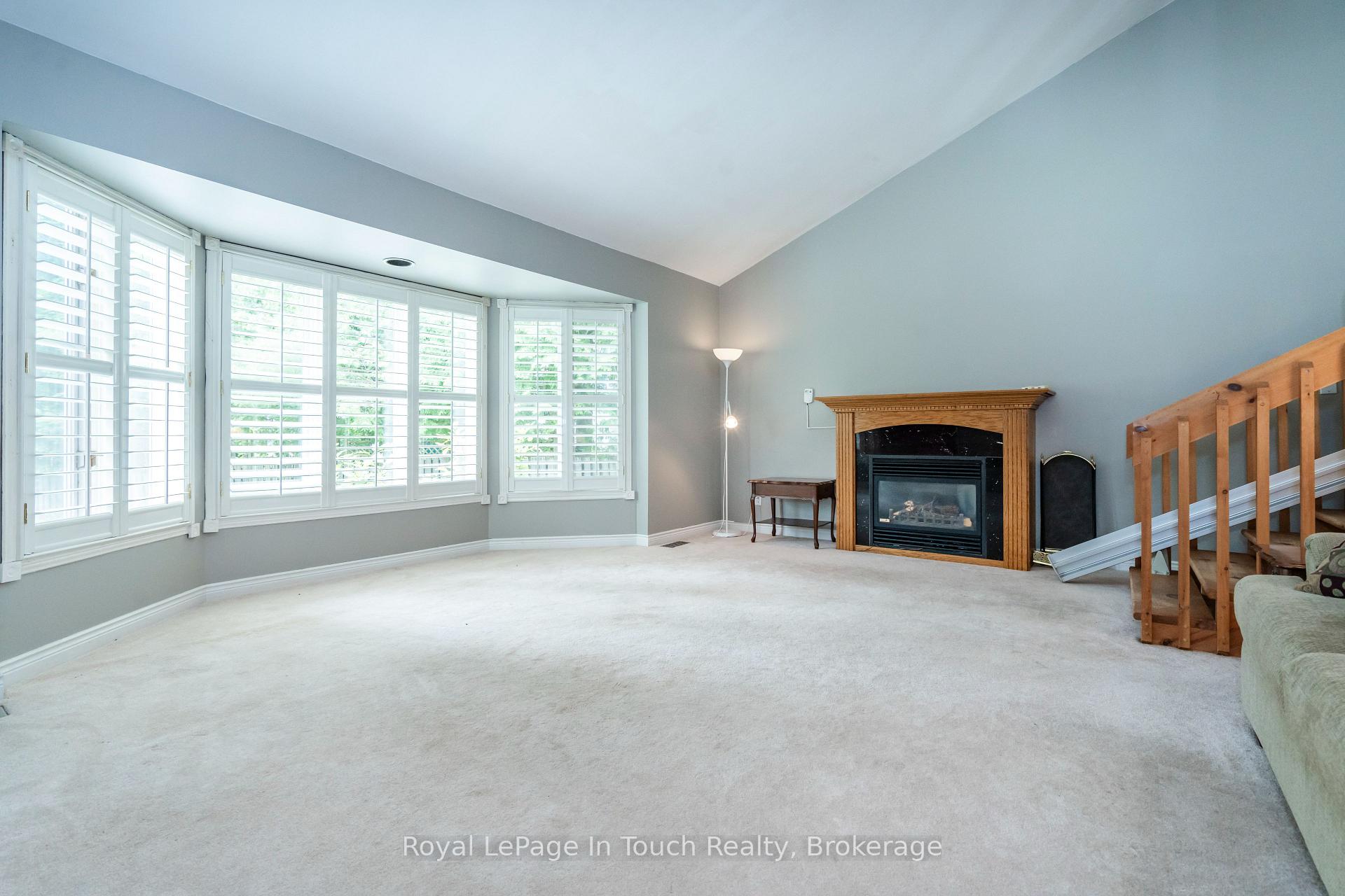 Photo 43 of 66 Joliet Crescent, Tiny, Rural Tiny — HOMEH