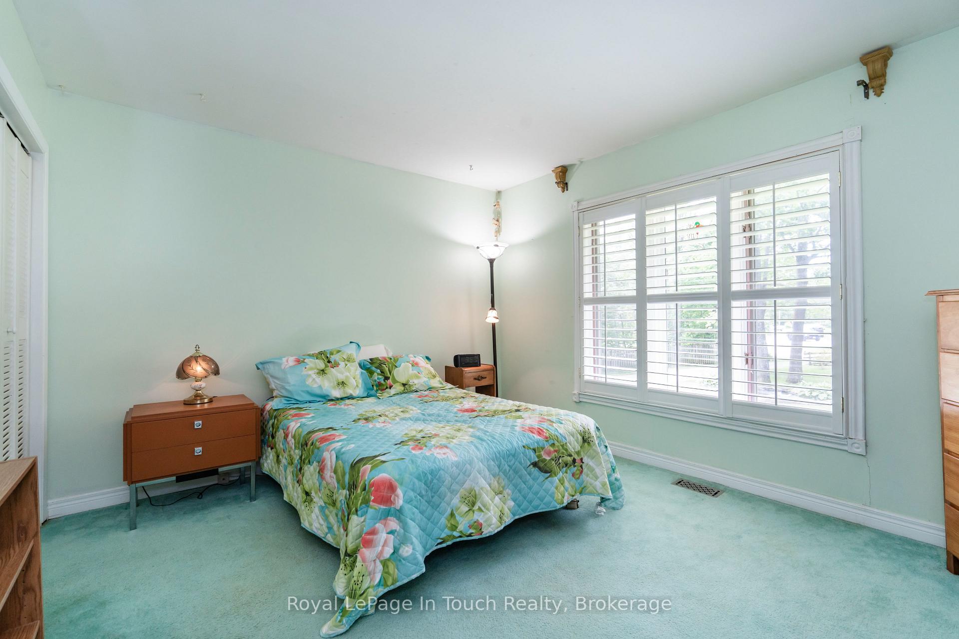 Photo 44 of 66 Joliet Crescent, Tiny, Rural Tiny — HOMEH