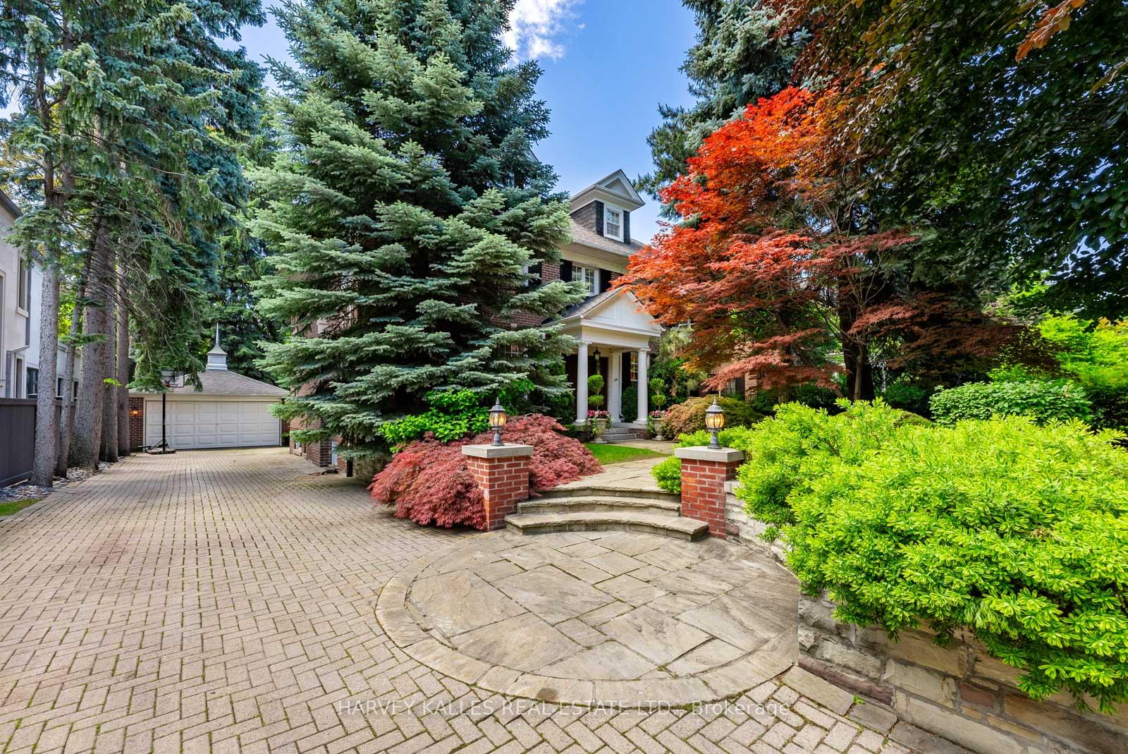 Front of 250 Warren Road