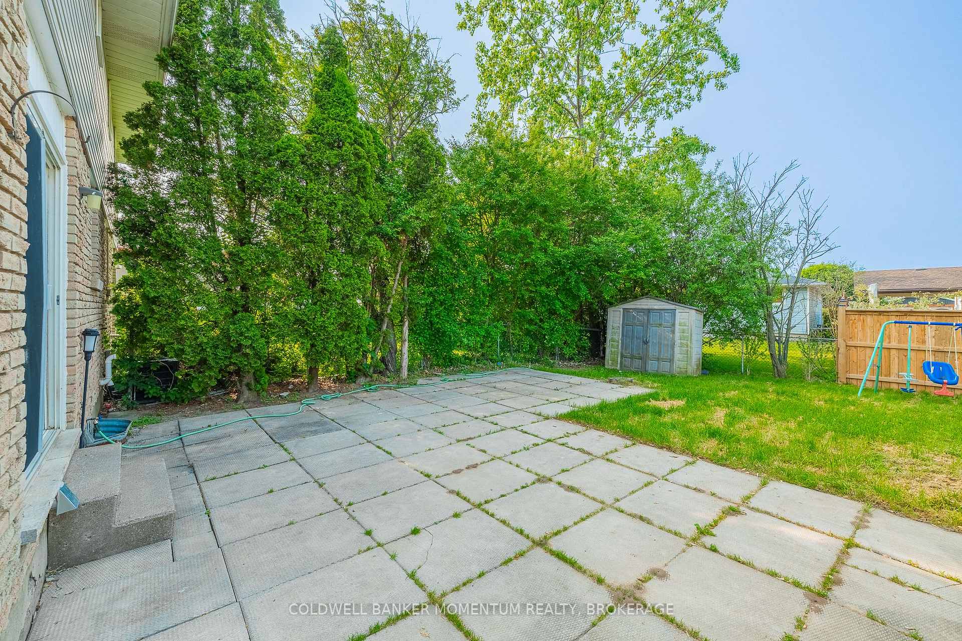 Photo 36 of 18 Tara Crescent, Thorold, Confederation Heights — HOMEH