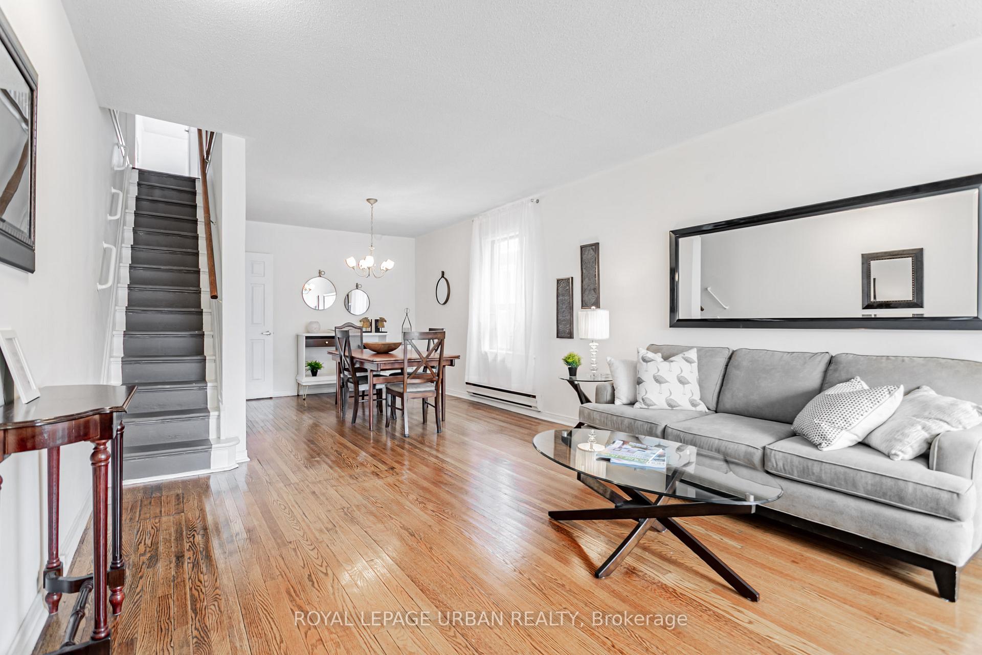 Photo 7 of 144 Aldwych Avenue, Toronto, Danforth Village-East York — HOMEH