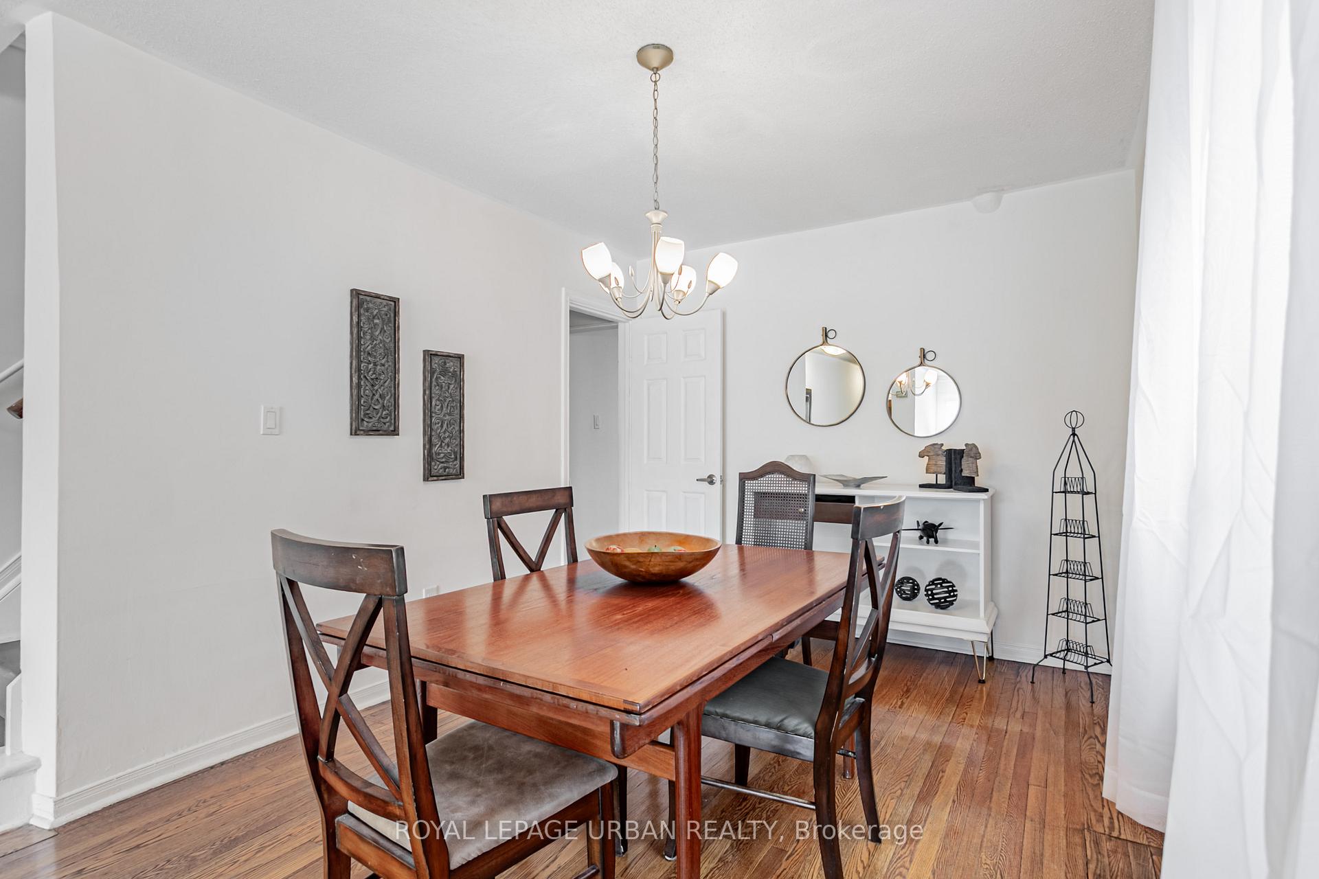 Photo 8 of 144 Aldwych Avenue, Toronto, Danforth Village-East York — HOMEH