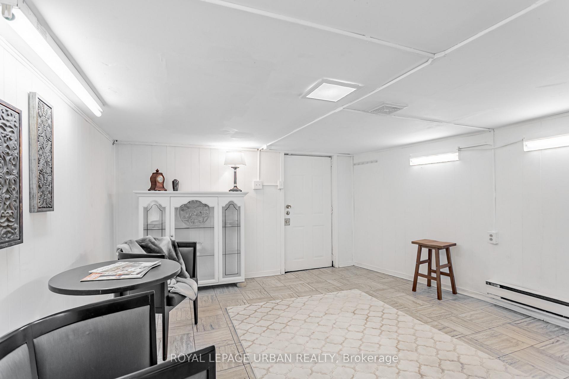 Photo 24 of 144 Aldwych Avenue, Toronto, Danforth Village-East York — HOMEH