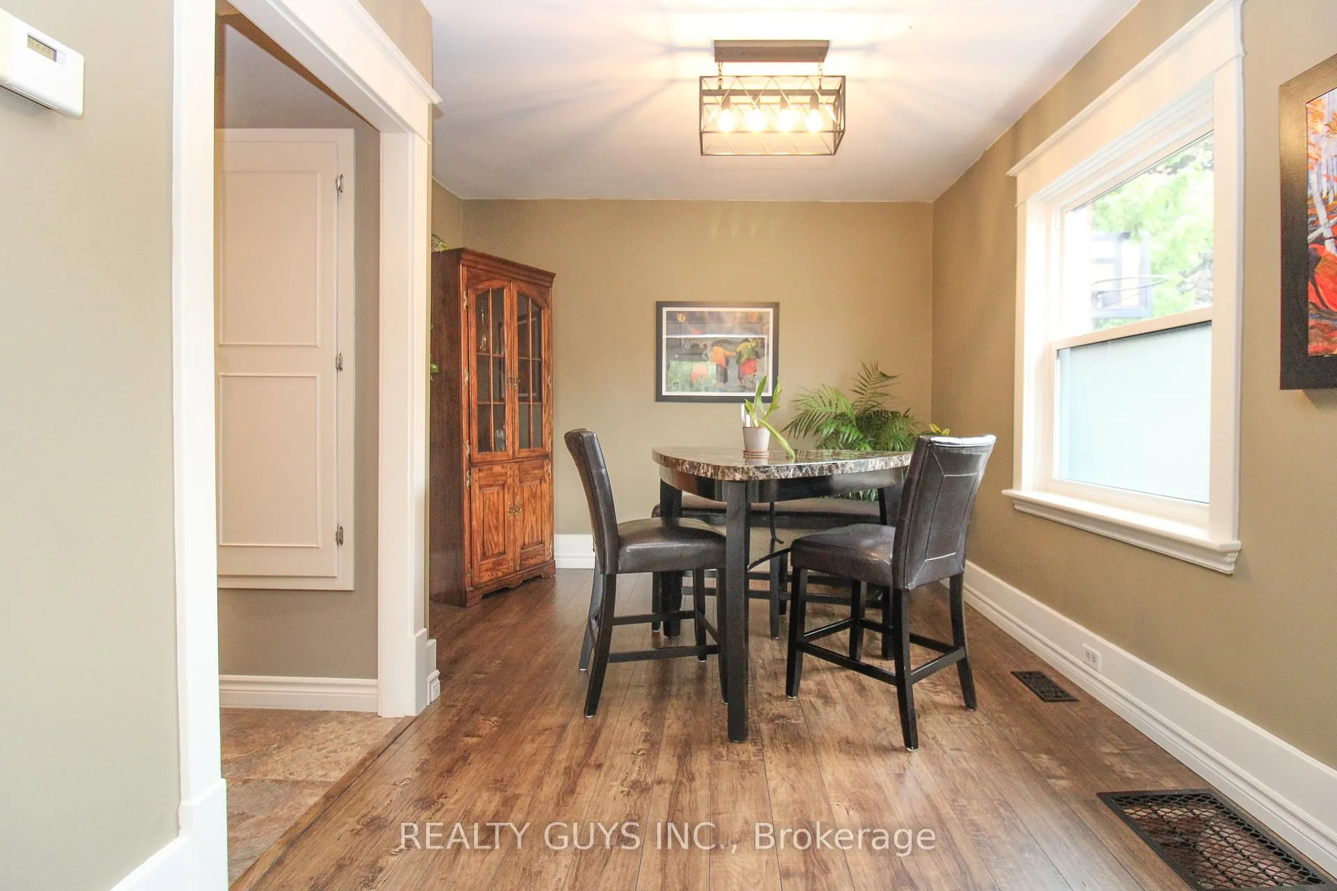 Photo 25 of 554 Douglas Avenue, Peterborough, Town Ward 3 — HOMEH